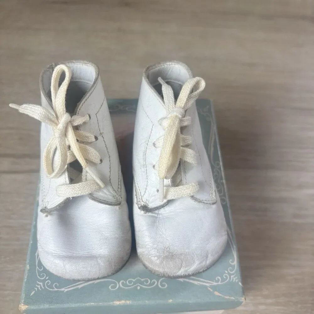 Vintage Baby Jumping Jacks Vaisey Bristol White Leather Shoes Size 3 D Boxed 50s